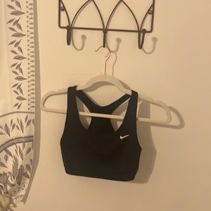 kids size L fits adult S nike sports bra